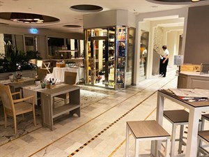 Monnalisa Restaurant: the elegant restaurant at the Grand Hotel Da Vinci